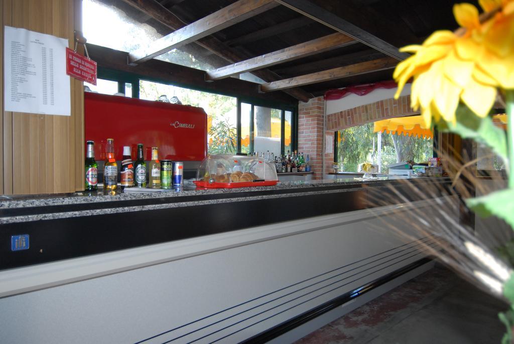 Villaggio Camping Uria Foce Varano Exteriér fotografie